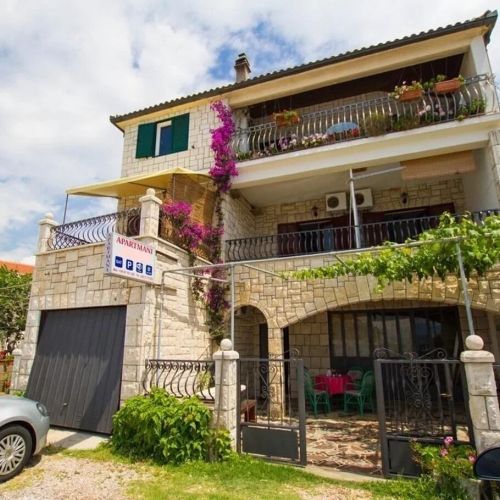 Apartments Juri Sucuraj – Sućuraj, Croația