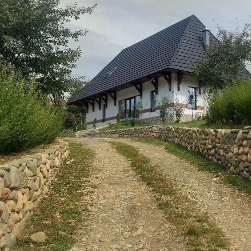 Plai din Bran Transilvania – Predelut, România