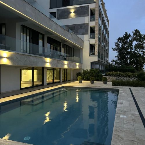 SunRoz Apartman Alsóörs – Alsóörs, Ungaria
