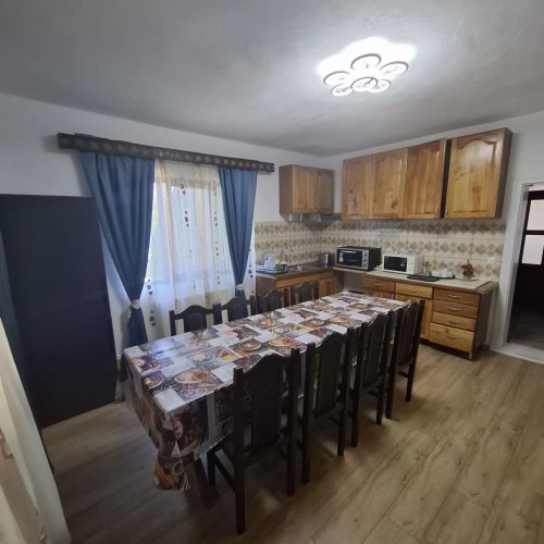 Cabana din Bușuc Râșca – Râșca, România