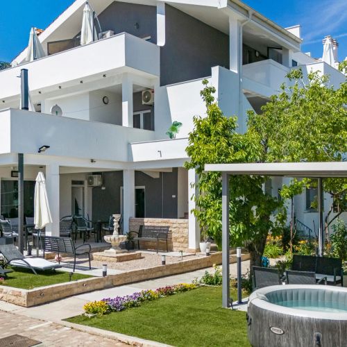 Apartman Vodice - CSV213 – Vodice, Croația