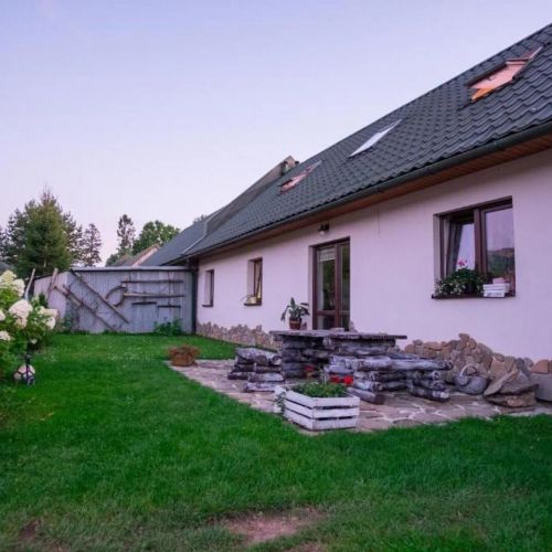 Kwatery u Anety – Ustrzyki Górne, Polska