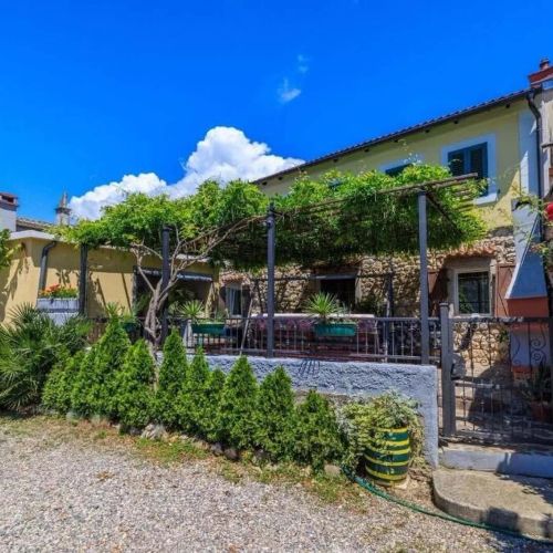 Kuća za Odmor Bribirka Gradac – Bribir, Croația