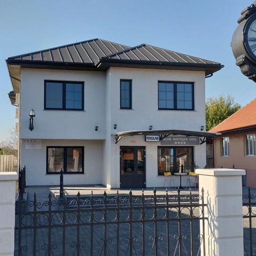 Klok Boutique 'Otel Seini – Seini, România