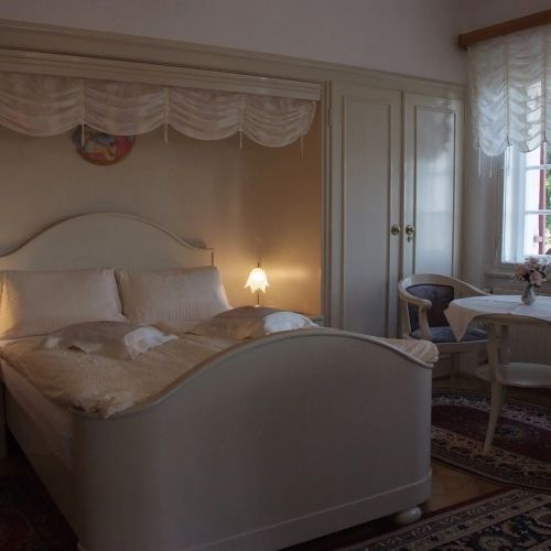 George Pension – Mariánské Lázně, Republica Cehă