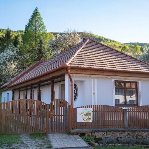 Kiskörtés Vendégház Háromhuta