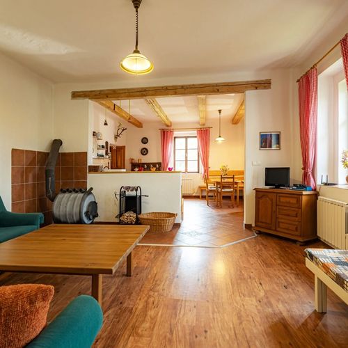 Chalupa Černická hájenka Sudoměřice u Bechyně 