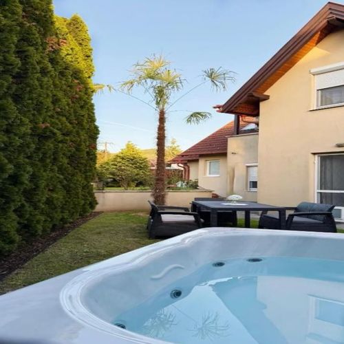 Galagonyás Apartman Esztergom