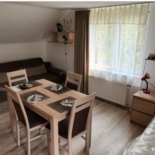 Noclegi z ogrodem Krościenko