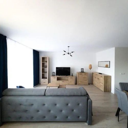 Gdańsk Letnica Apartament 72m2 dla 6 osób z parkingiem – Gdańsk, Polonia