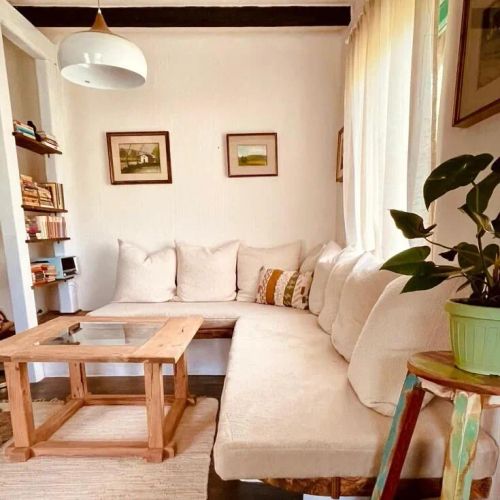 Inside, The Village- Atelier Tunari – Tunari, România