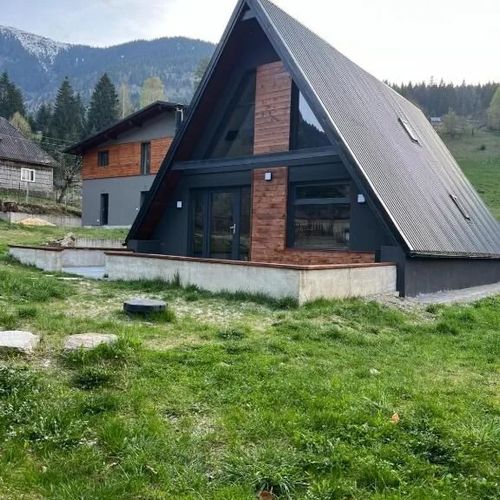 CabanA Oscar Borșa