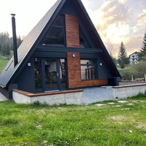 CabanA Oscar Borșa – Borşa, România