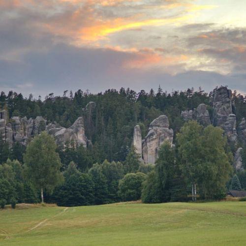 Soukromí pod skalami – Adršpach, Česká republika