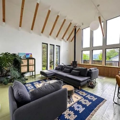 Pin Boutique Hotel Dealu Frumos – Dealu Frumos, România