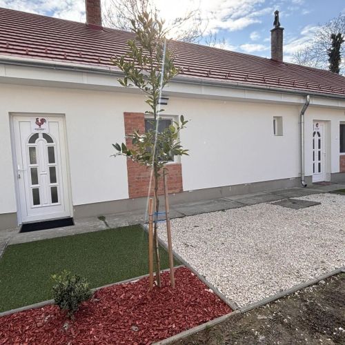 KukoriQ 1 Apartman Siklós – Siklós, Węgry
