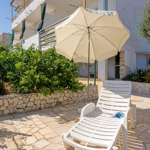 Apartments Naki Slatine – Slatine, Chorwacja