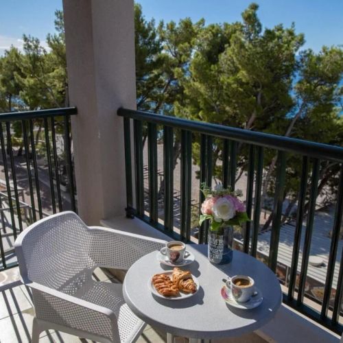 Apartments Lucija Makarska – Makarska, Croația