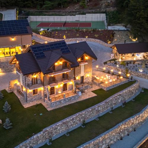 Pensiunea Vlădurel Agîrcia