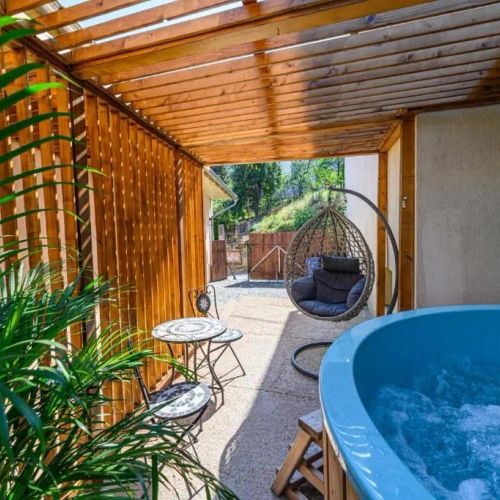 Casa Lagom Hot Tube Hideout Brasov – Braşov, Rumunsko