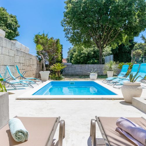 Luxusvilla A Tenger Mellett Medencével Split - 23559