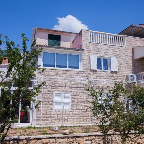 Apartments By The Sea Bol, Brač - 23844 Bol
