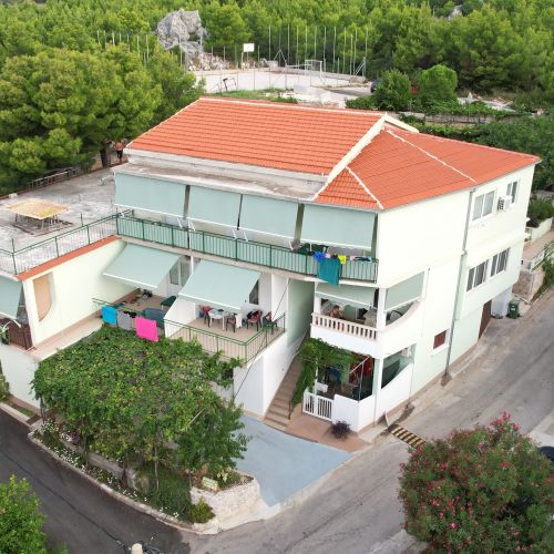 Apartments With Parking Space Živogošće - Blato, Makarska - 23922 Živogošće - Blato