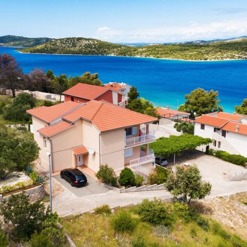 Apartments By The Sea Šparadići, Šibenik - 23939 Šparadići