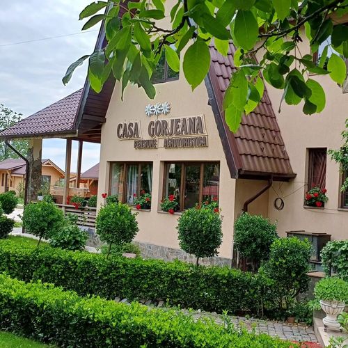 Pensiunea Casa Gorjeana Pestisani