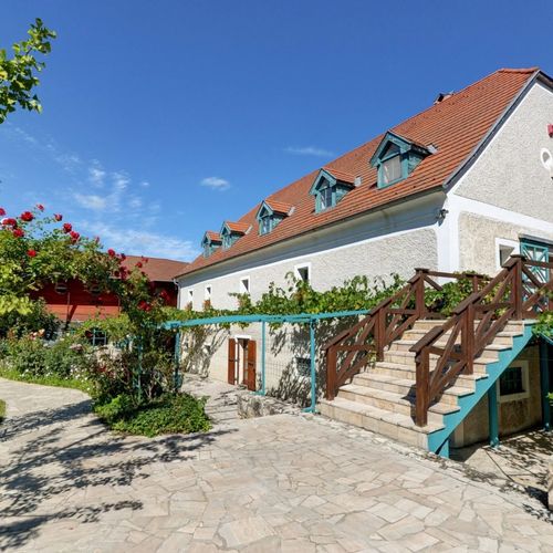 Almási Öregmalom Vendégház Dunaalmás