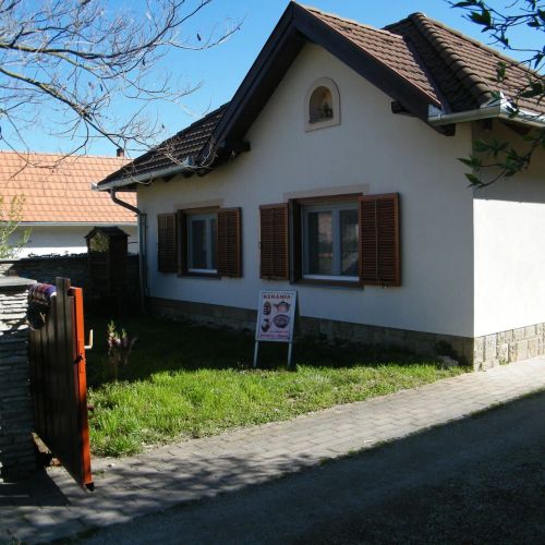 Sártekerő Vendégház Alsópáhok
