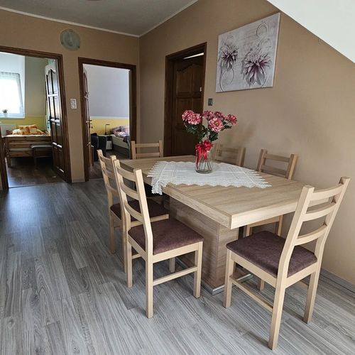 Dália Apartman Pápa