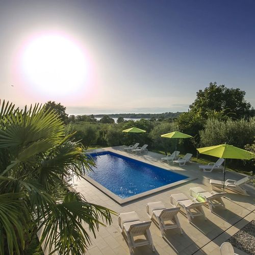 Apartment Residence Livija 1 s bazenom Mali Maj