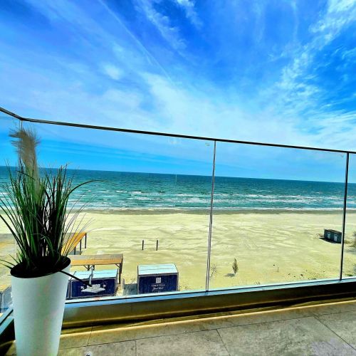 BeachFront Bliss- Endless Summer Mamaia Nord  – Mamaia-Sat, România