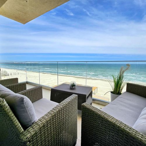 BeachFront Bliss- Endless Summer Mamaia Nord 