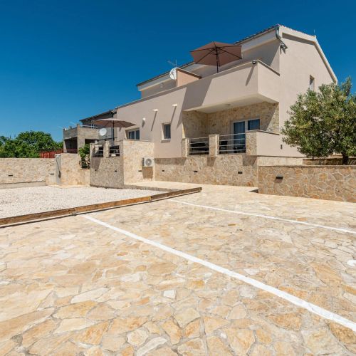 Apartman Maslenica - CDA656