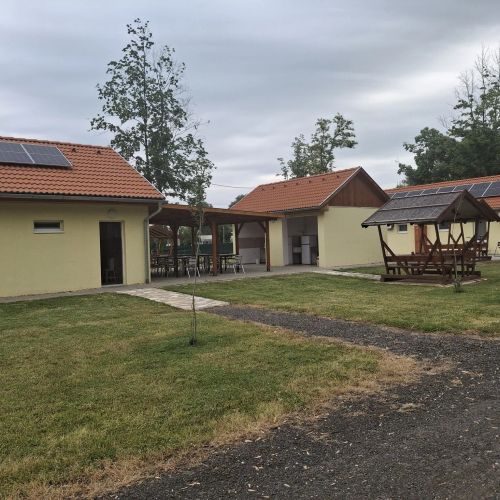 Família Camping Balaton Balatonőszöd