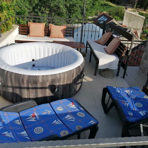 Holiday House Nede Tučepi – Tučepi, Croația