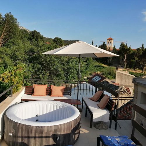 Holiday House Nede Tučepi – Tučepi, Croația
