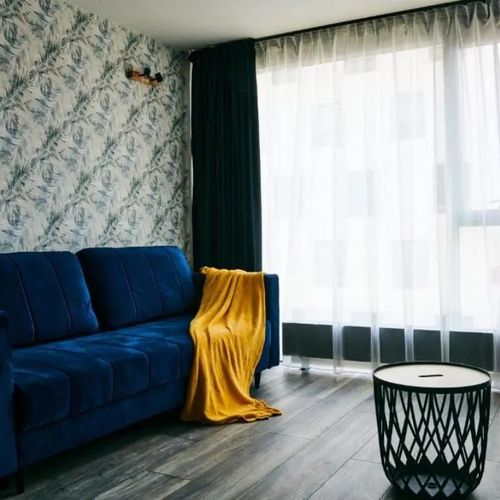 Easy Rent Apartments - Crystal Lublin