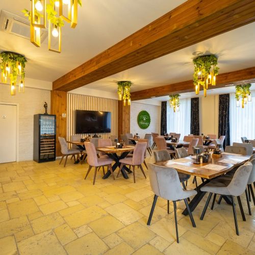 Chic Comfortable Room with Hot tub and Pool 2 Micești – Miceşti, România