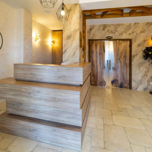 Chic Comfortable Room with Hot tub and Pool 2 Micești – Miceşti, România