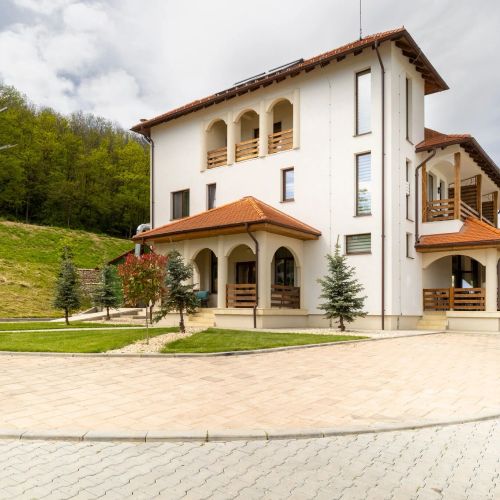 Chic Comfortable Room with Hot tub and Pool 2 Micești – Miceşti, România