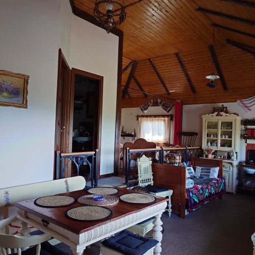 Cabana de Piatră Râmeț – Râmeţ, România