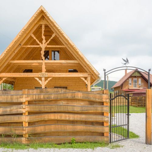 Fecskevár Üdülőház Vadna