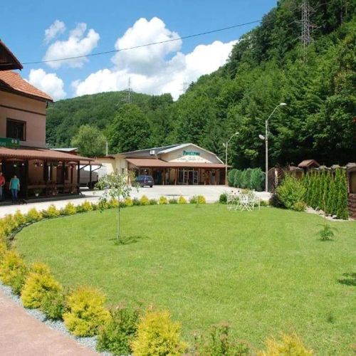 Pensiunea Roua Florilor Anina