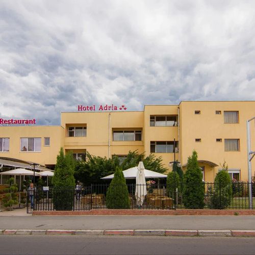 Hotel Adria Saturn
