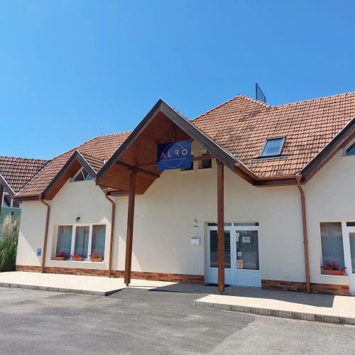 ALRO Stúdió Apartmanház Balatonszárszó – Balatonszárszó, Ungaria