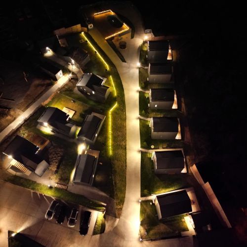 Moon Village Comarnic – Comarnic, România