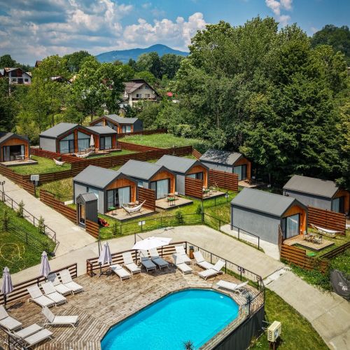 Moon Village Comarnic – Comarnic, România